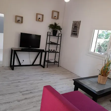 Maison Avec Jacuzzi Et Jardin Prive, Proche Semesterbostad *